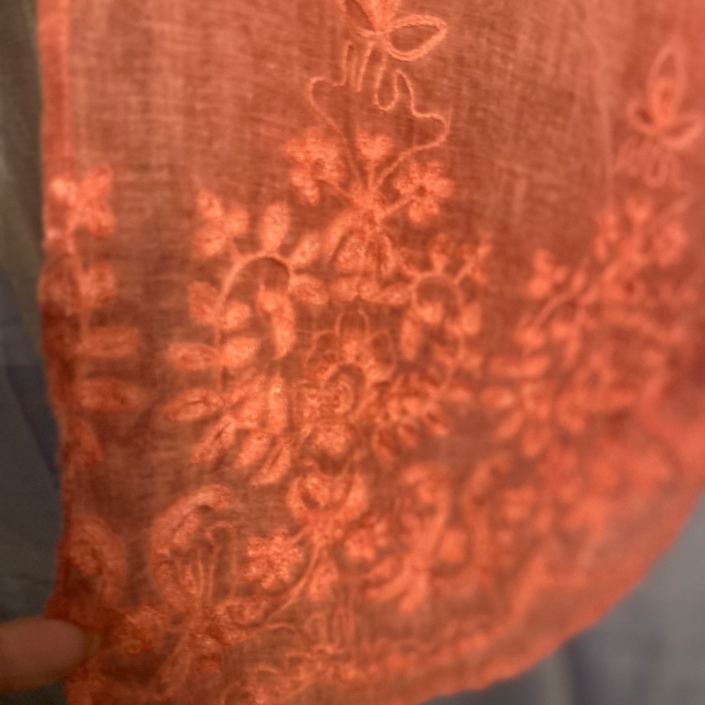 K79. Coral Lace Kimono size L - Picture 6 of 8
